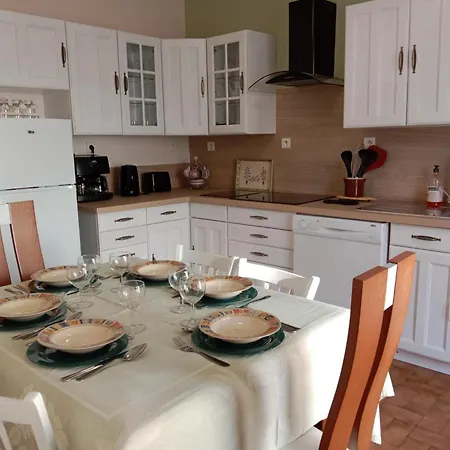 Maison Renovee Proche Vichy : 3 Chambres, Cour Fermee, Tout Inclus, Ideal Curistes Et Activites Naturelles - Fr-1-489-481 Bellerive-sur-Allier Extérieur photo