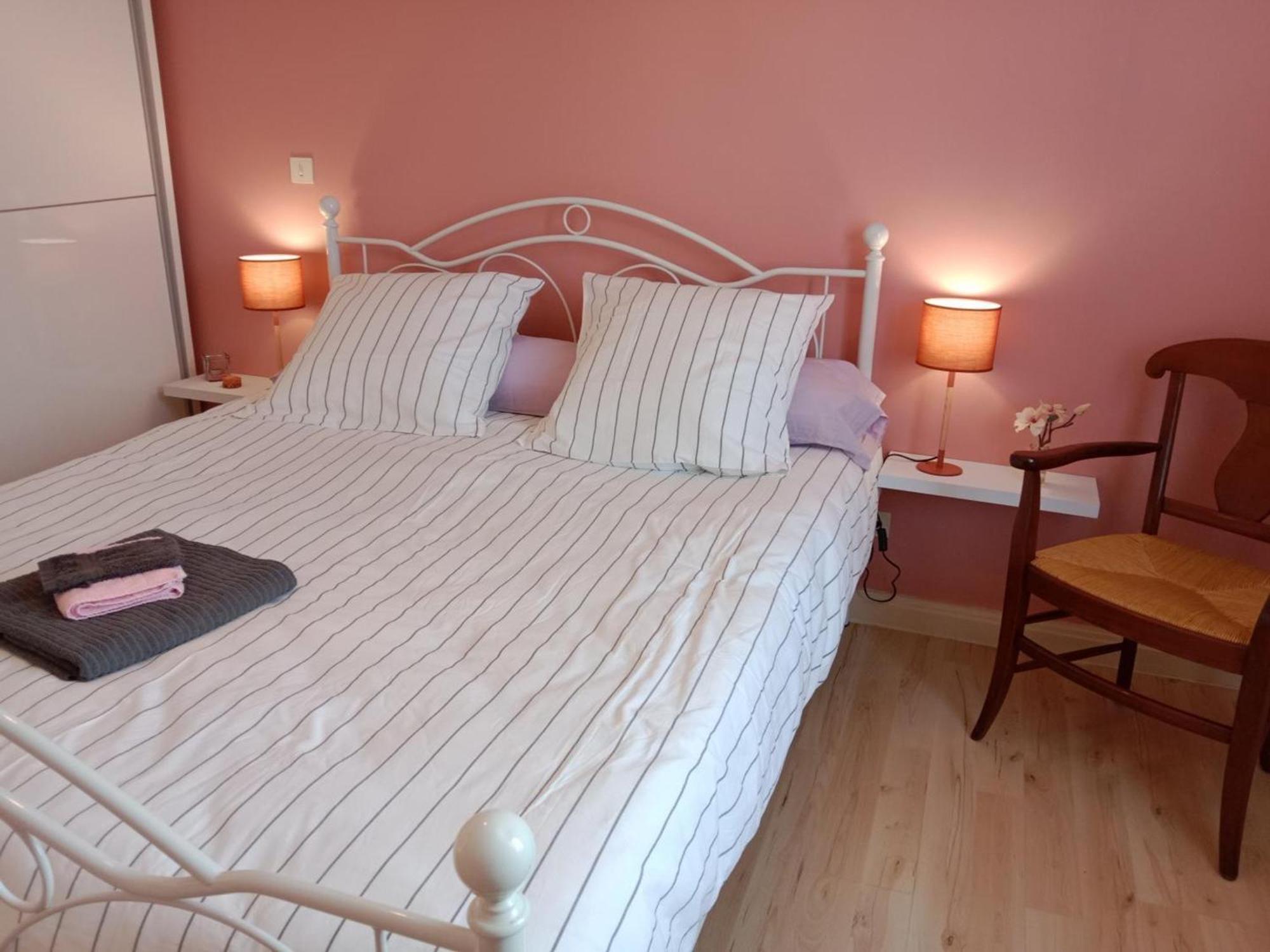 Ferienhaus Maison Renovee Proche Vichy : 3 Chambres, Cour Fermee, Inclus, Ideal Curistes Et Activites Naturelles - Fr-1-489-481