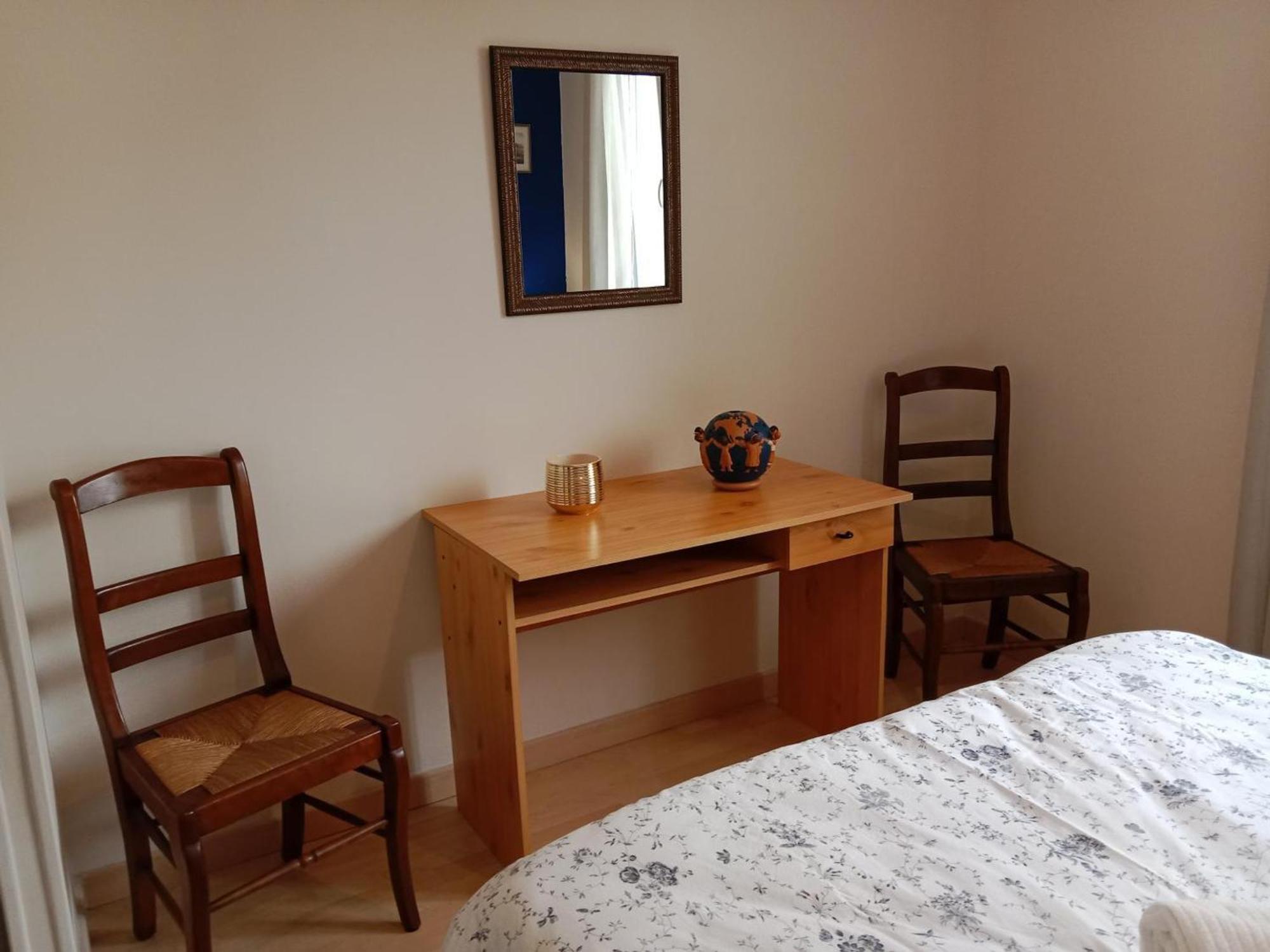 Maison Renovee Proche Vichy : 3 Chambres, Cour Fermee, Inclus, Ideal Curistes Et Activites Naturelles - Fr-1-489-481 Bellerive-sur-Allier